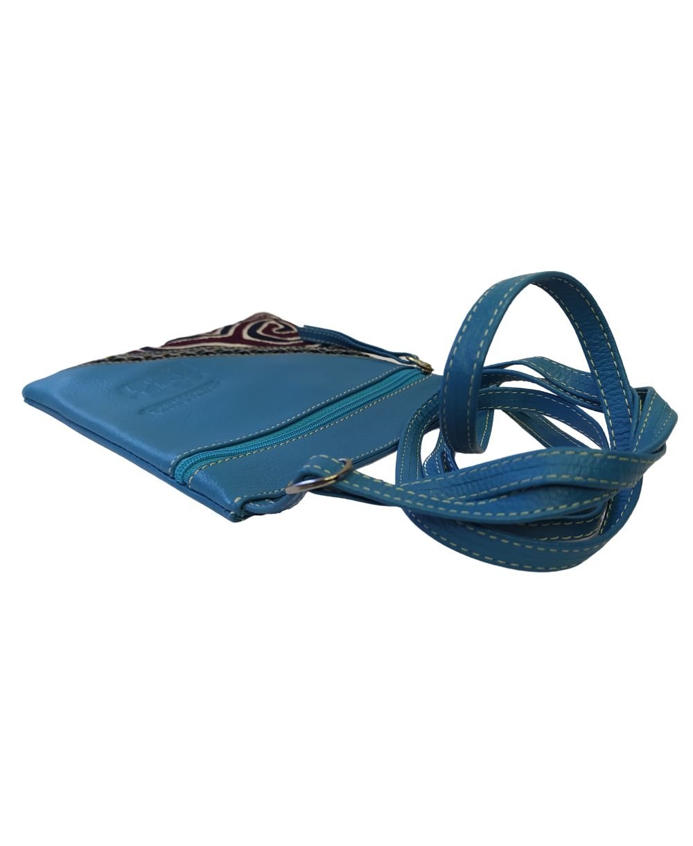 Bolso mini tejido cuero mola – azul turquesa (2) Bolso mini tejido cuero mola - azul turquesa